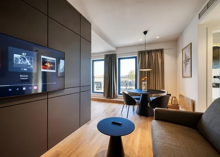 Noir Penthouse Terrace By Irundo