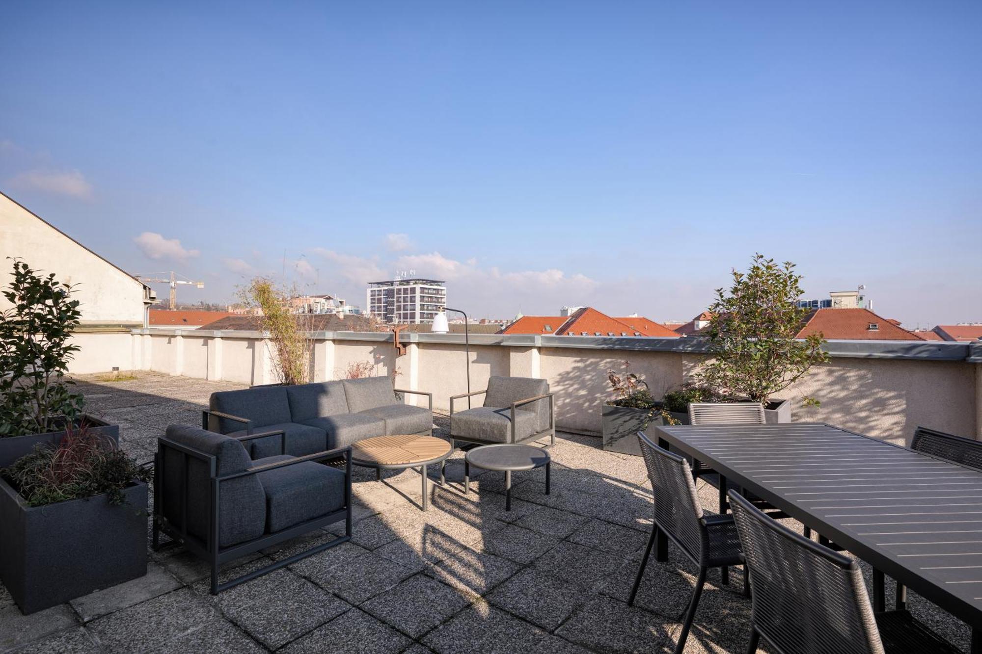 Noir Penthouse Terrace By Irundo Apartmán *